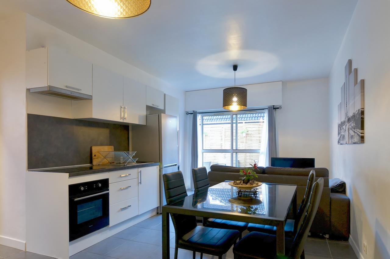 Delalauret Apartment _ Cergy Saint-Christophe Екстер'єр фото